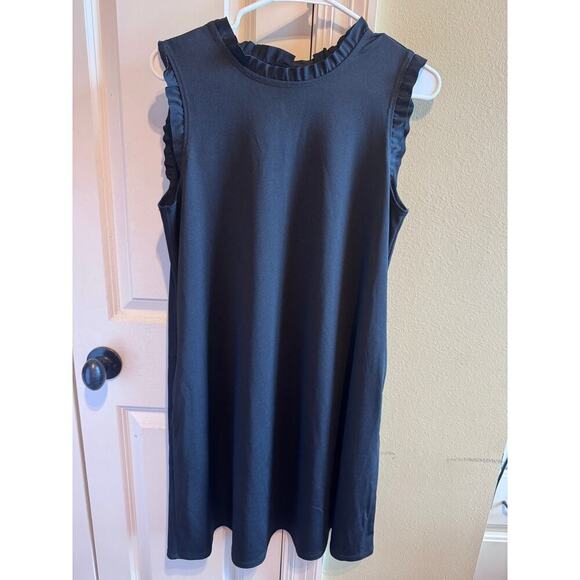 Apt. 9 Black Sleeveless Swing Dress Rubble Neck Sleeves Pockets Crewneck Sz M - Picture 2 of 10